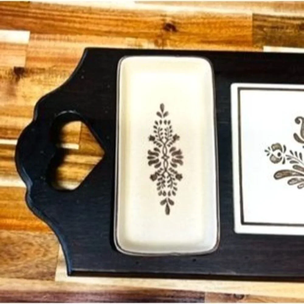 Vintage Pfaltzgraff Village Wood Party Server, relish tray, candy dish